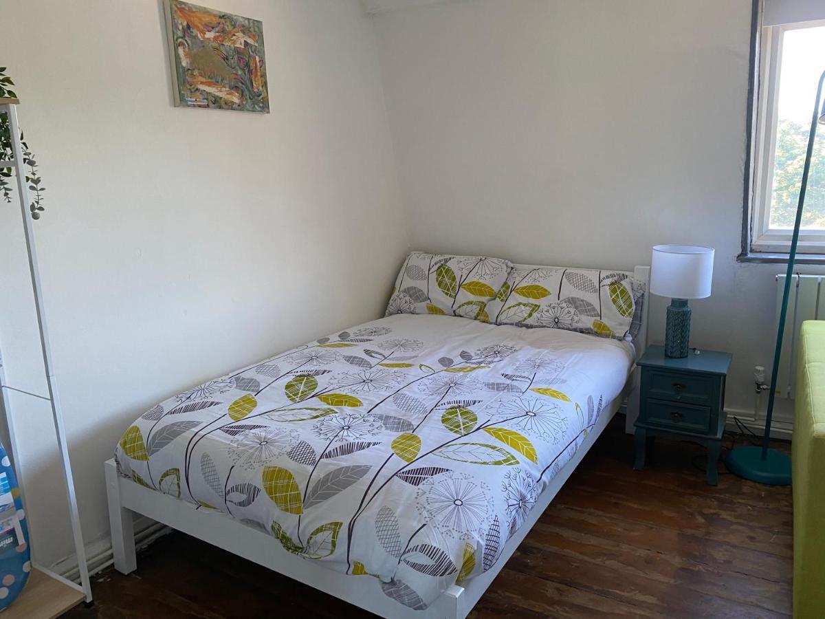 Accommodation Hub Studio 3 Лондон Екстериор снимка